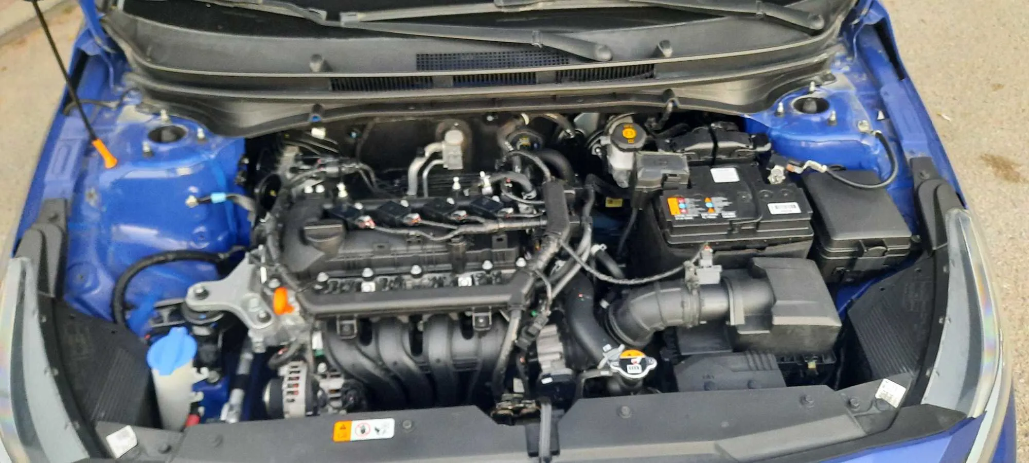 hyundai i20 etat origine 4cylindres 5cv essence 1.2L faible km Tl :28431642