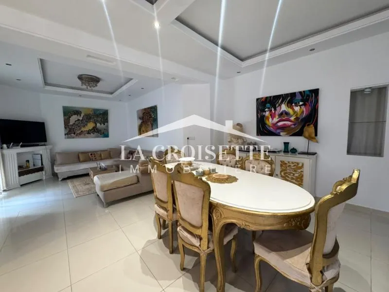 Villa plain-pied S+4 semi-meublée à La Marsa MVL0516