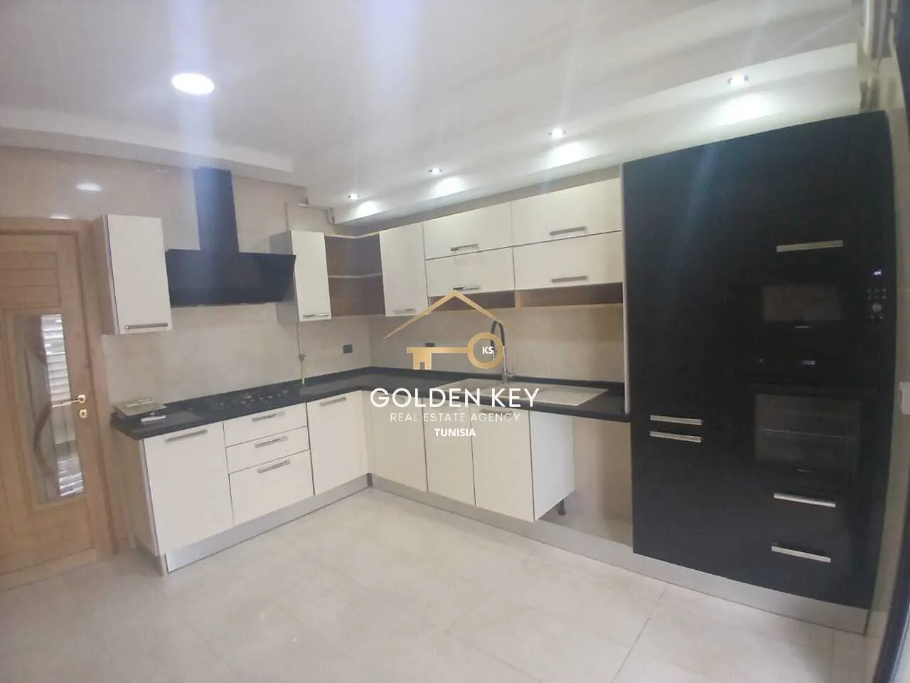 À LOUER – Appartement S+3 Haut Standing – Jardins de Carthage