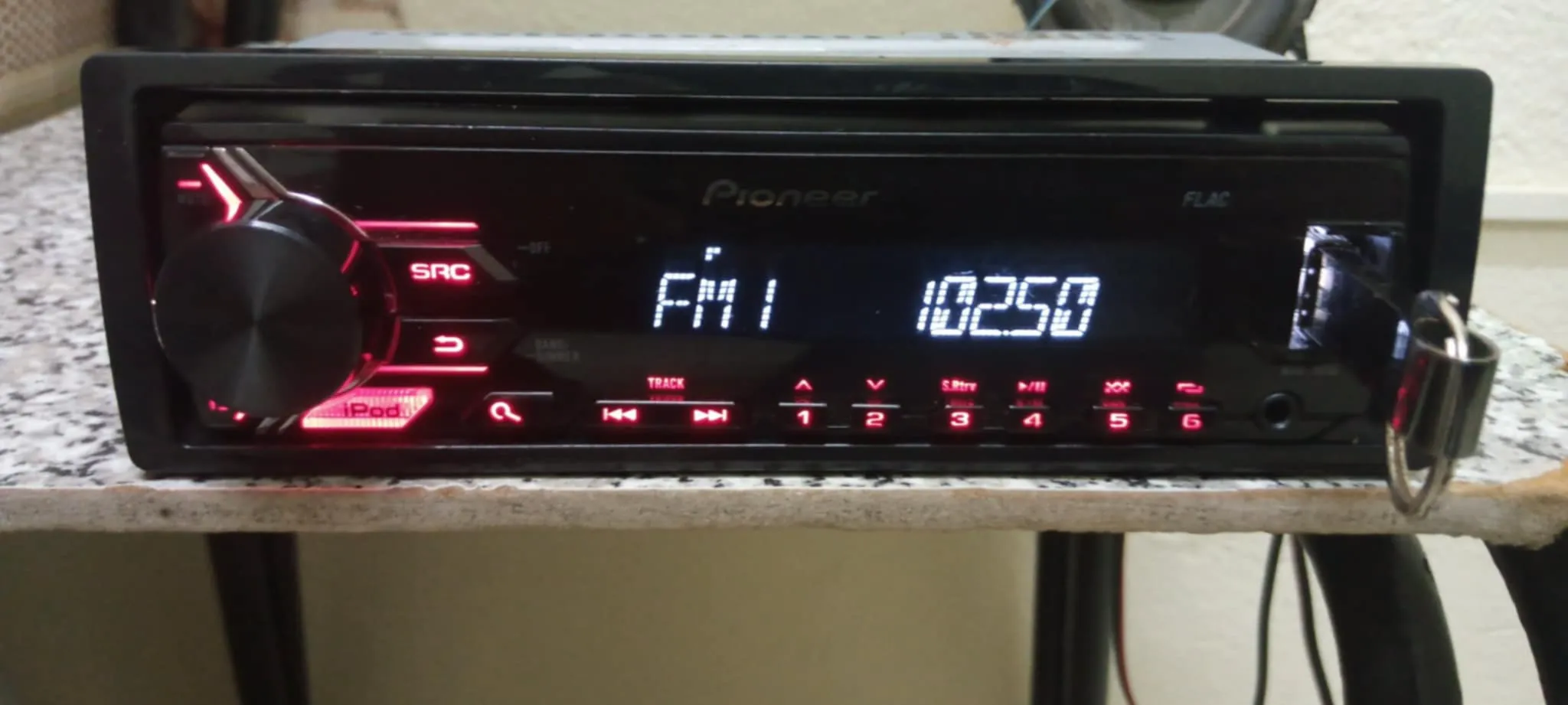 Poste pour voiture importer