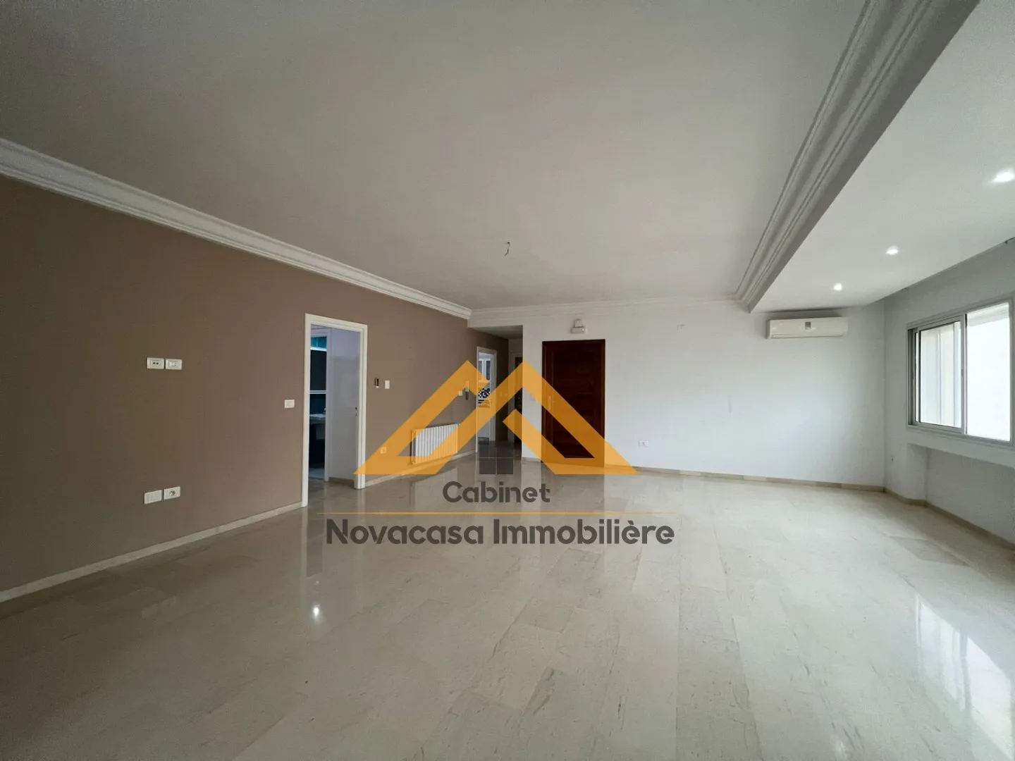 À Louer – Étage de villa S+3 à Khzema Est