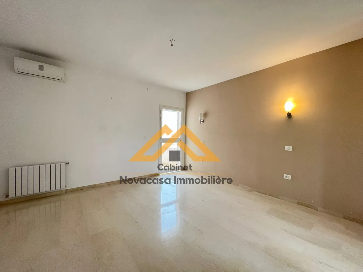 À Louer – Étage de villa S+3 à Khzema Est