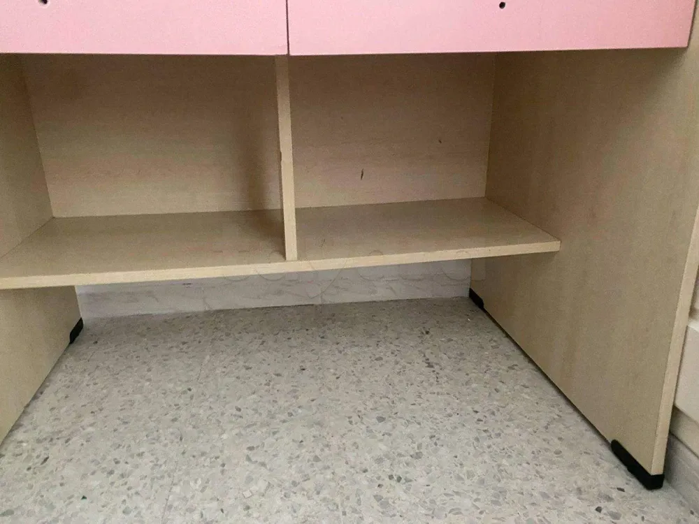 Chambre fille en bonne état+matelas gratuit