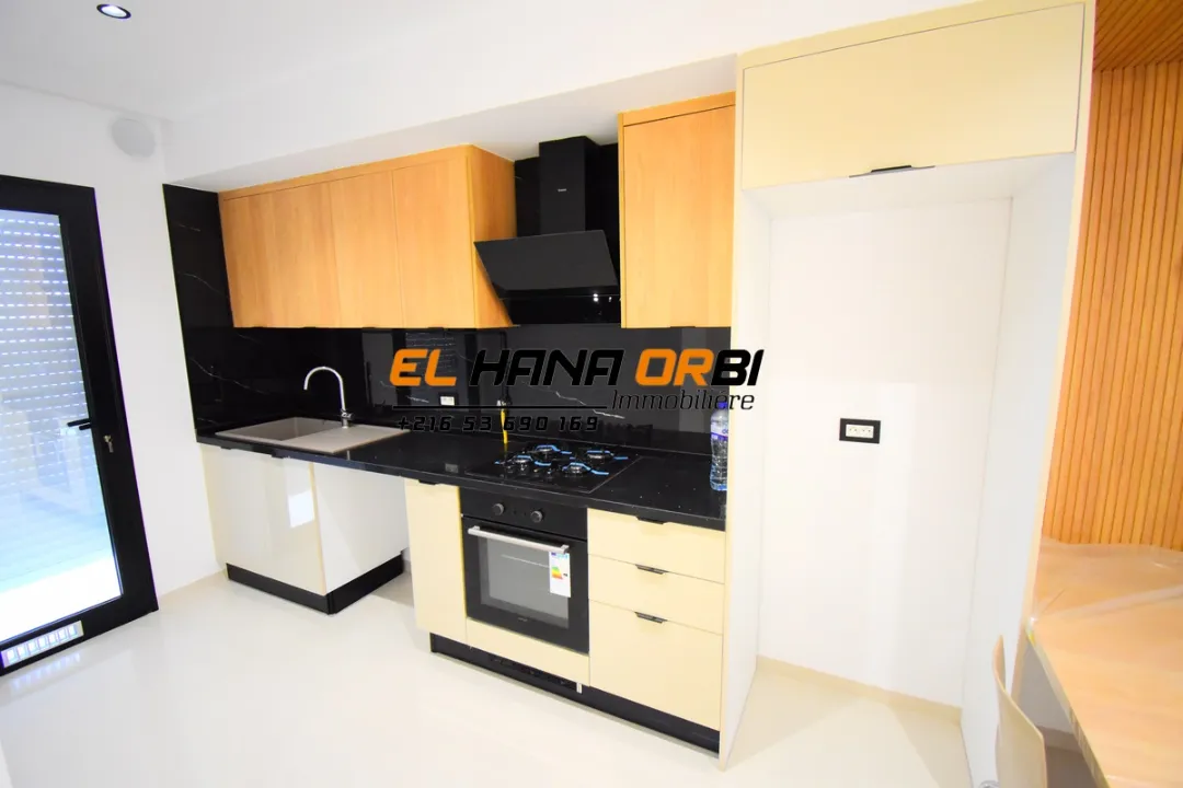à vendre s+2 vue sur mer latéral luxe et neuf à corniche mahdia
