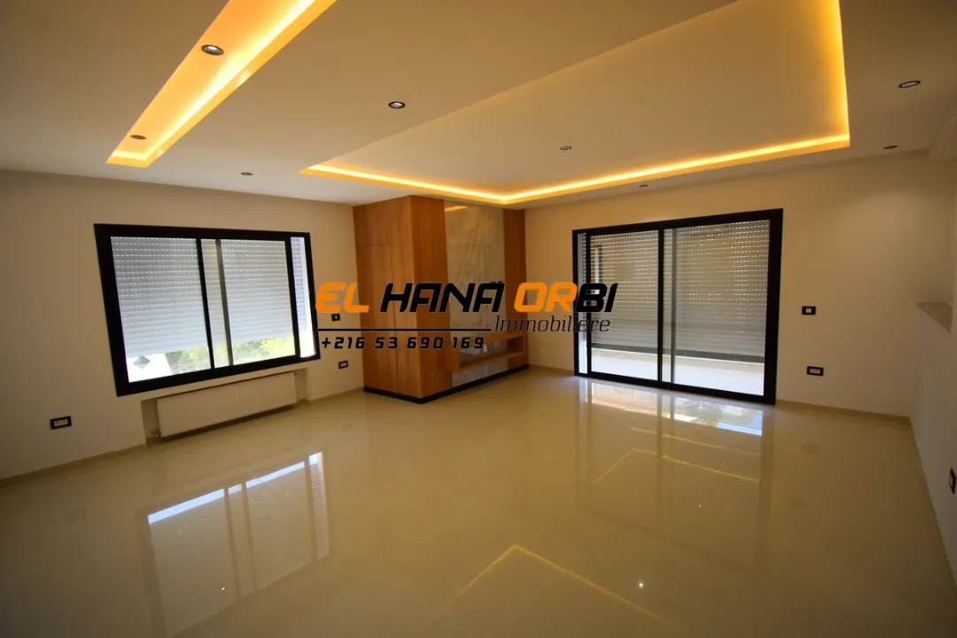 à vendre s+2 vue sur mer latéral luxe et neuf à corniche mahdia