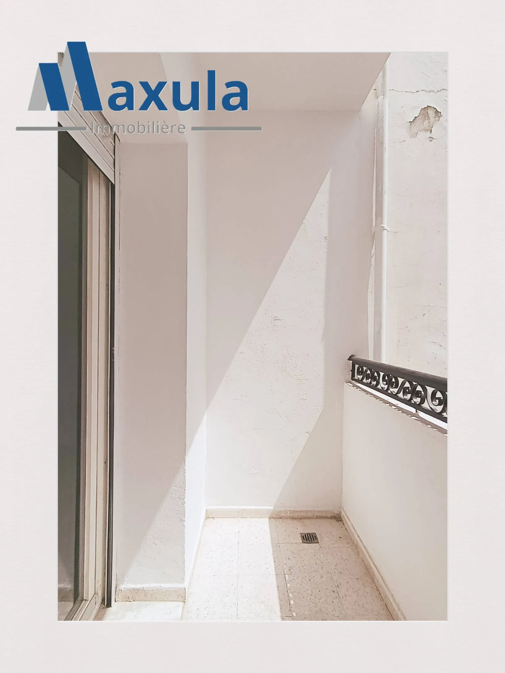 À VENDRE APPARTEMENT S+2 À RÉSIDENCE MAXULA À RADES MELIANE 1
