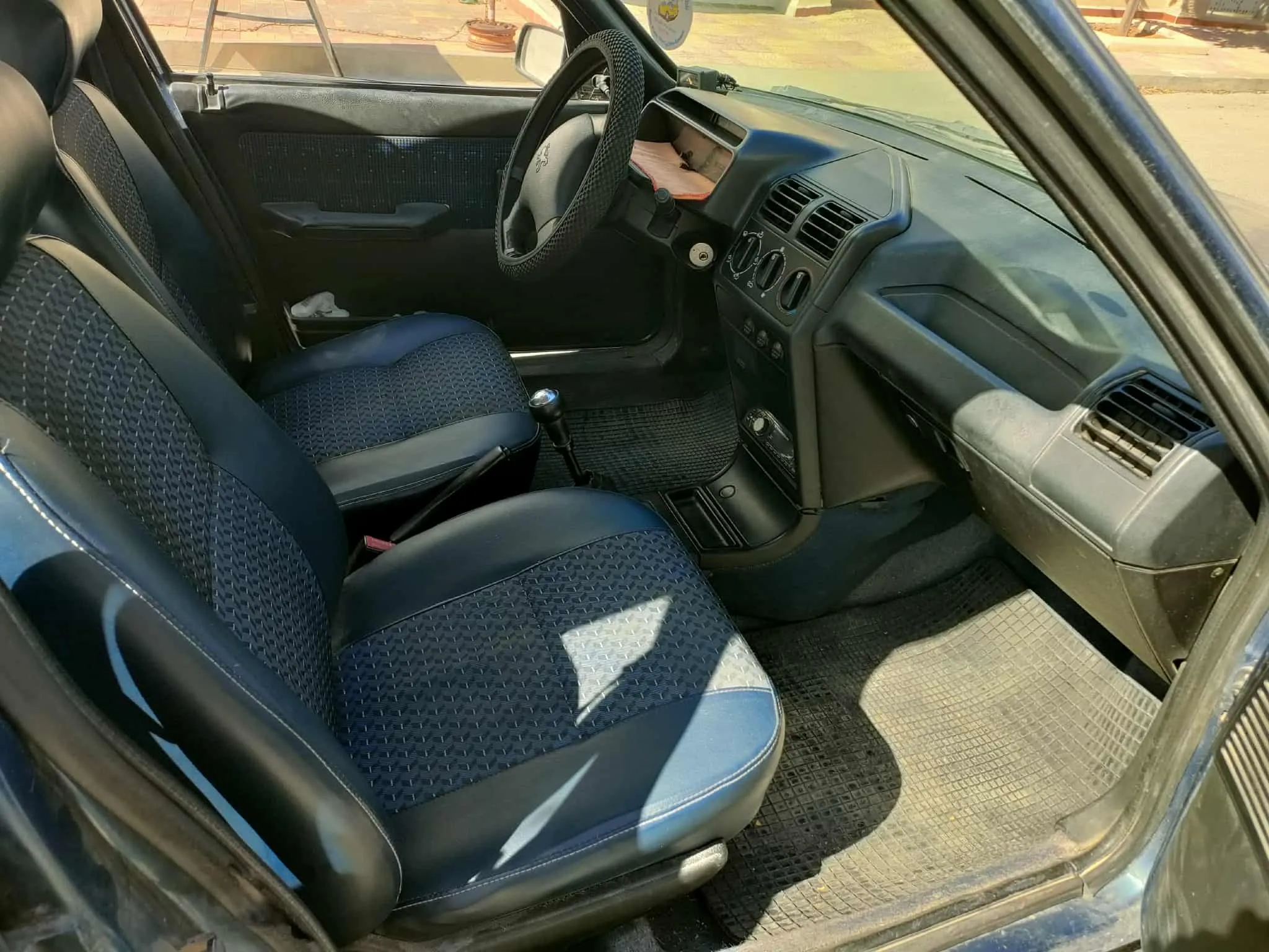 peugeot 205 junior