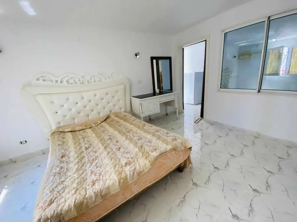 joli studio s0 meublée