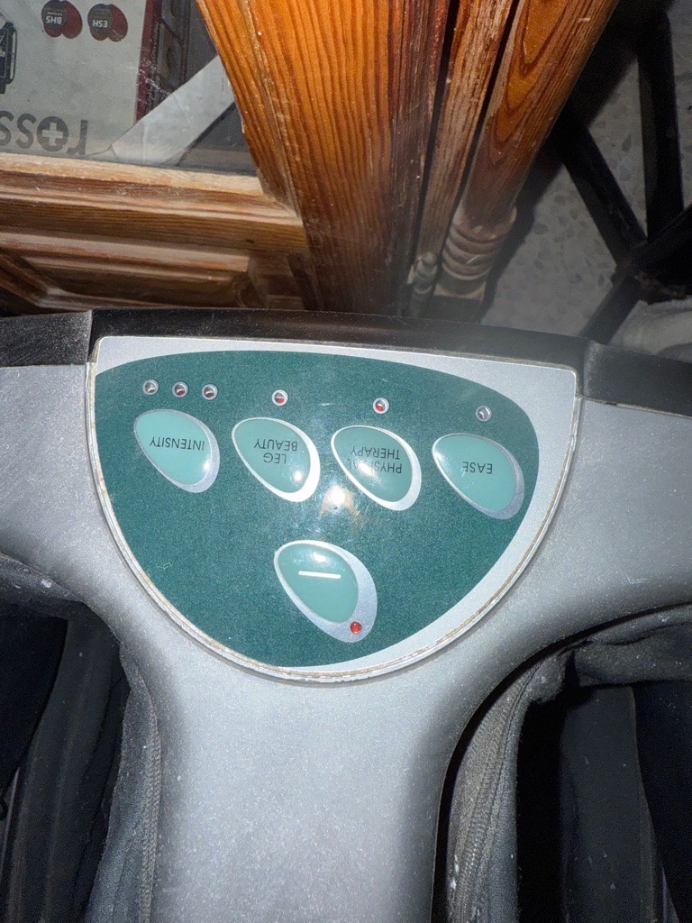 جهاز تدليك للقدمين