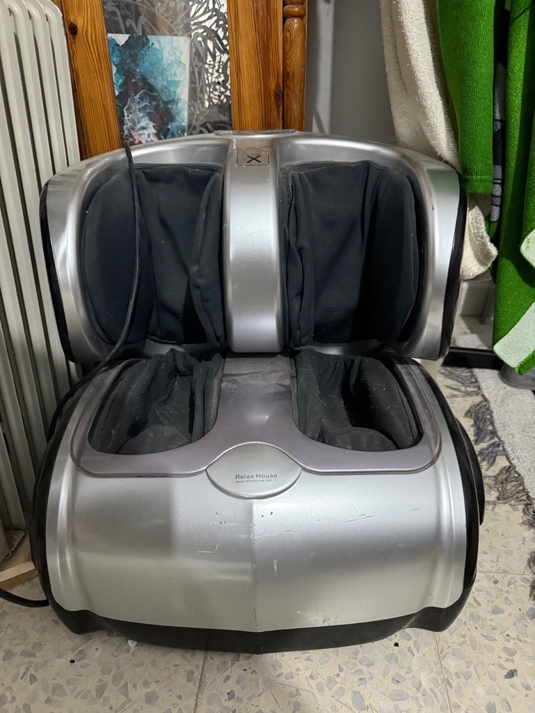 جهاز تدليك للقدمين