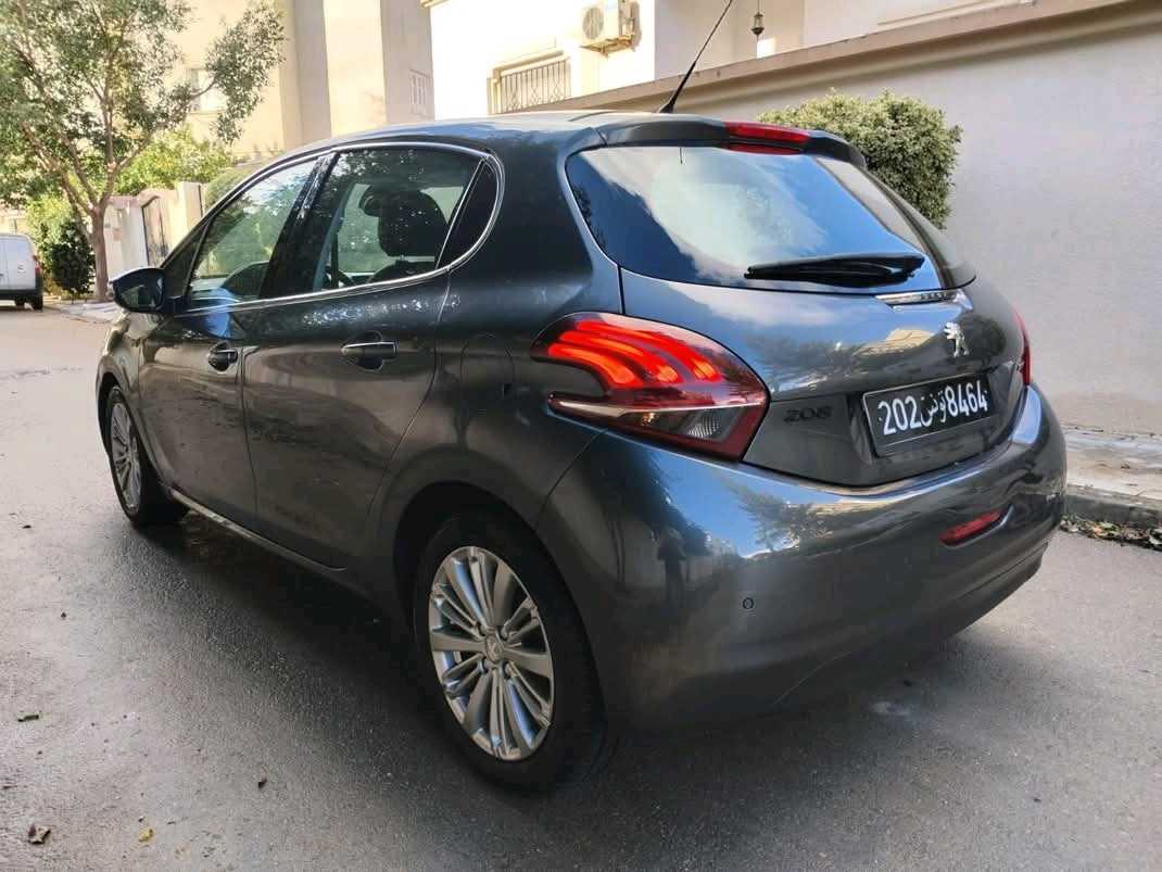 PEUGEOT 208 SÉRIE SPÉCIALE CITY TRÈS PROPRE 