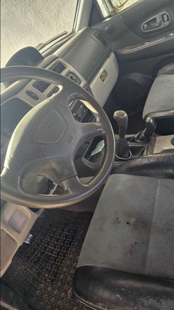 Mitsubishi pajero sport 4×4