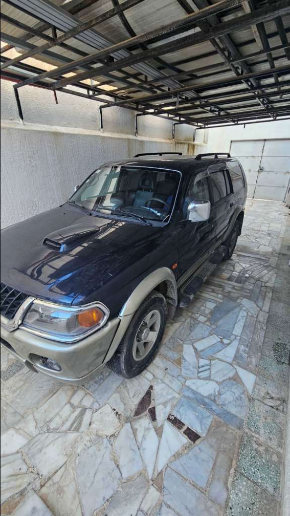 Mitsubishi pajero sport 4×4