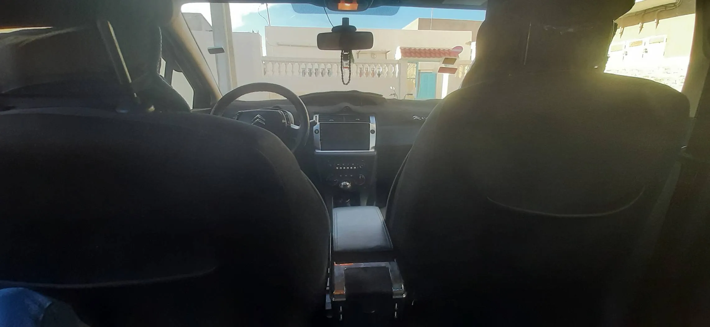 Citroën C4 essence année 2005 en bon état