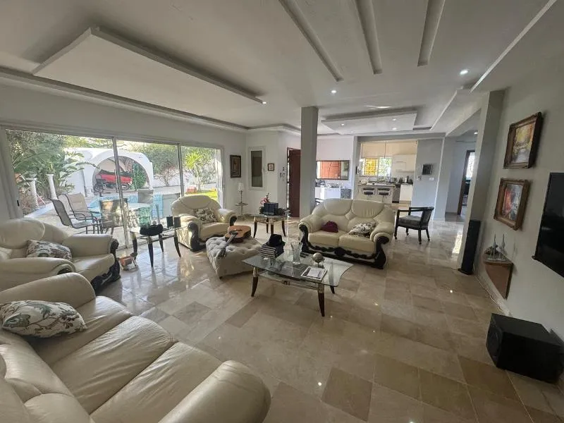 Villa JADEA (Réf: V2909)