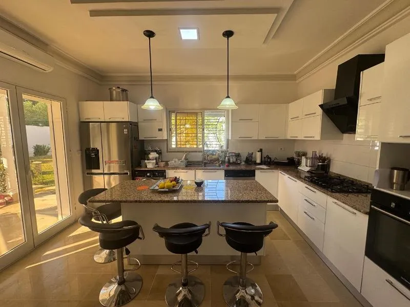 Villa JADEA (Réf: V2909)