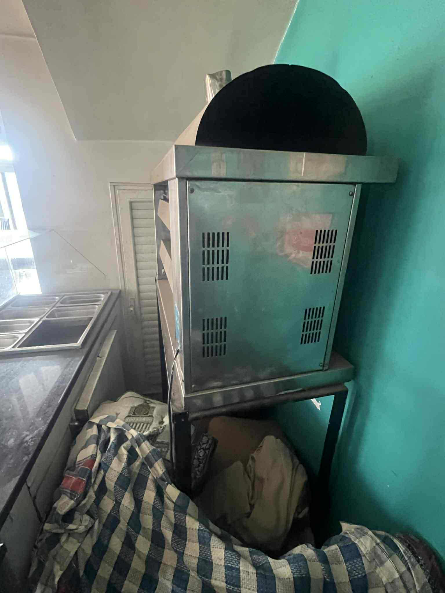 A vendre en lot matériel de restauration