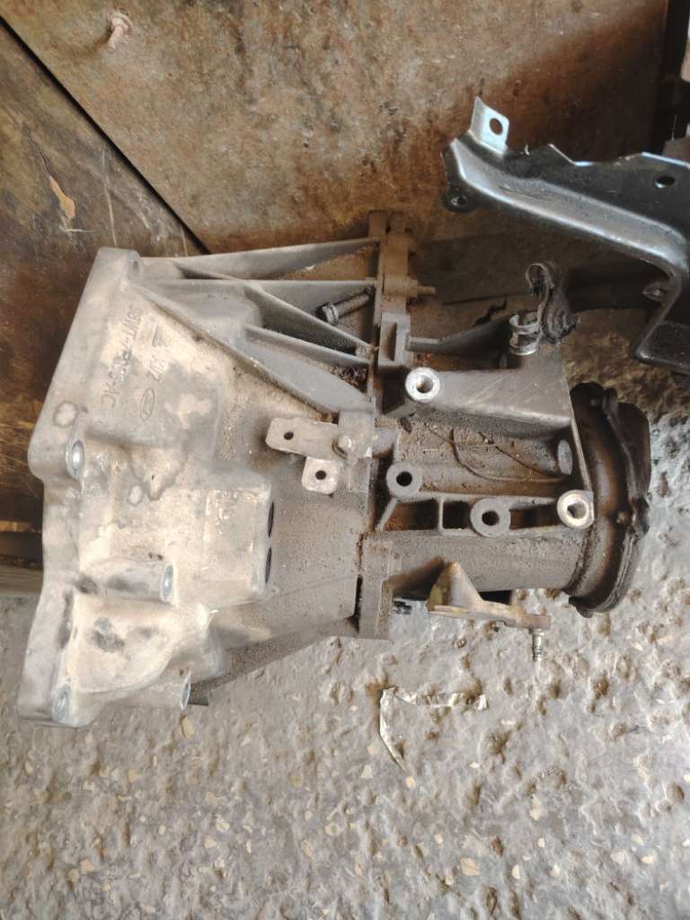 Bloc moteur et boîte Pour Ford Focus 1.6 essence