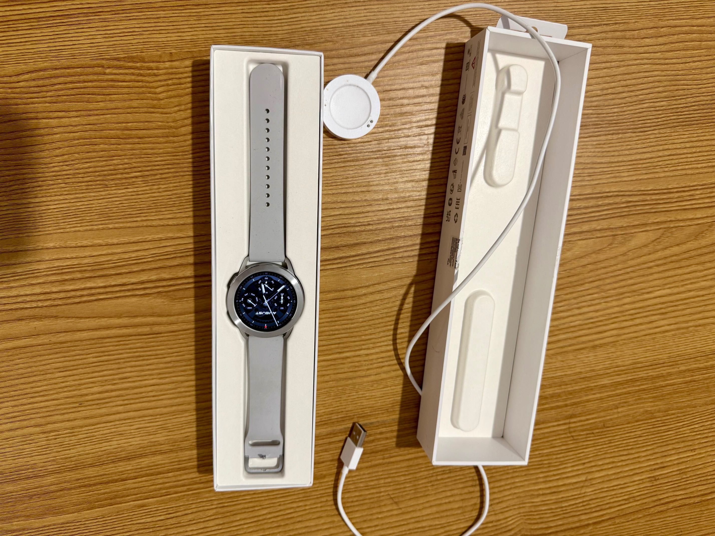 Xiaomi watch S3 silver