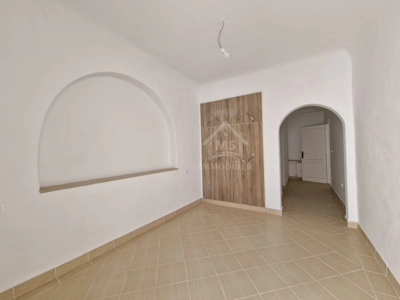 Une villa toute neuve avec piscine à Hammamet Nord à vendre 51355351