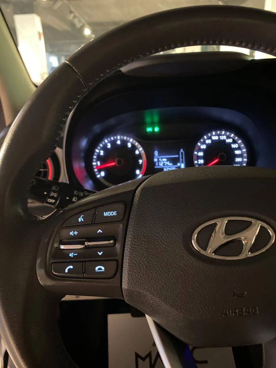 HYUNDAI I10 SEDAN