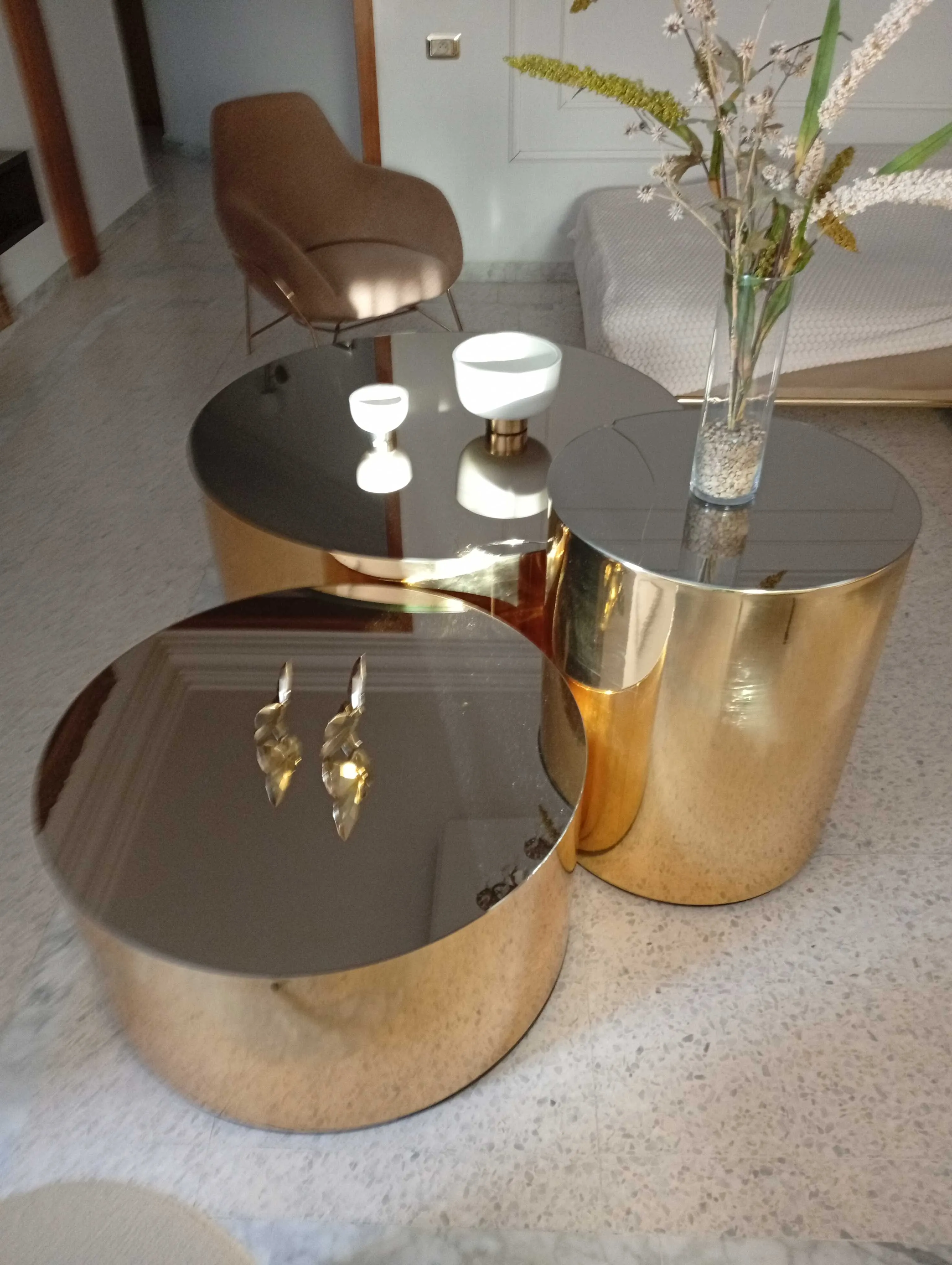 SET DE 3 TABLE BASSE VERRE SUPPORT DORE