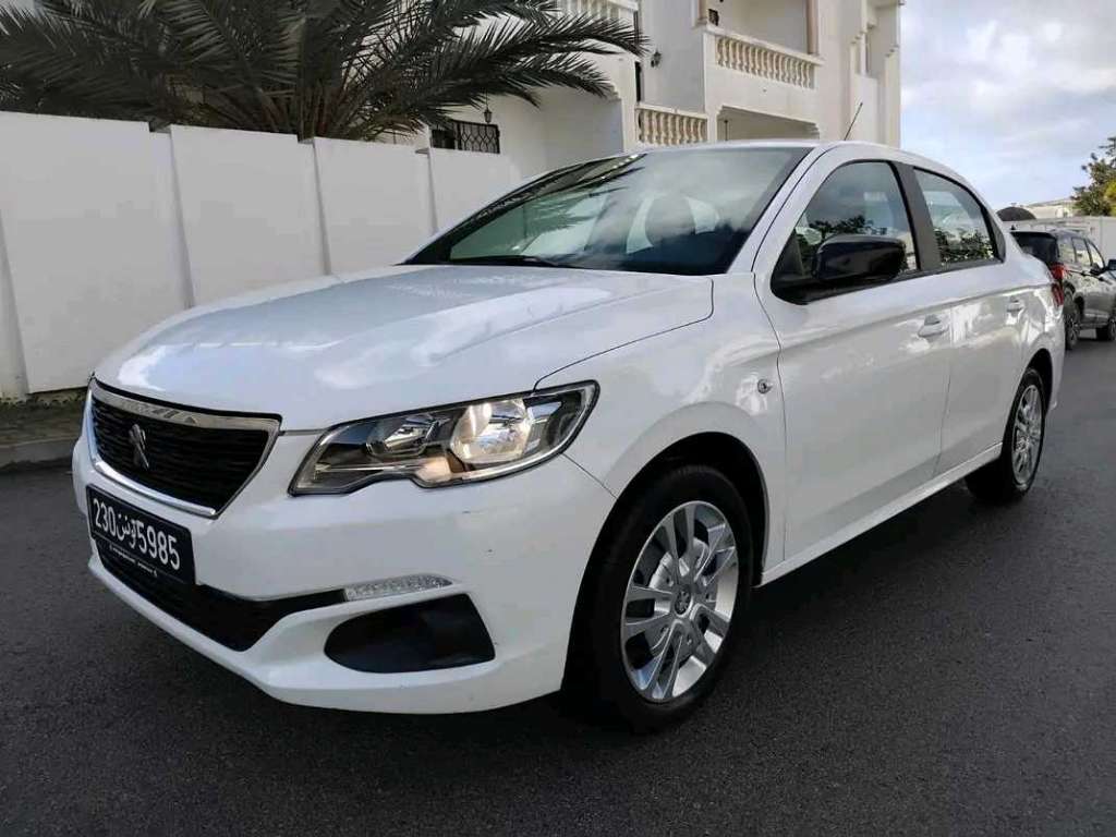 PEUGEOT 301 PREMIÈRE MAIN EN ÉTAT NEUF 