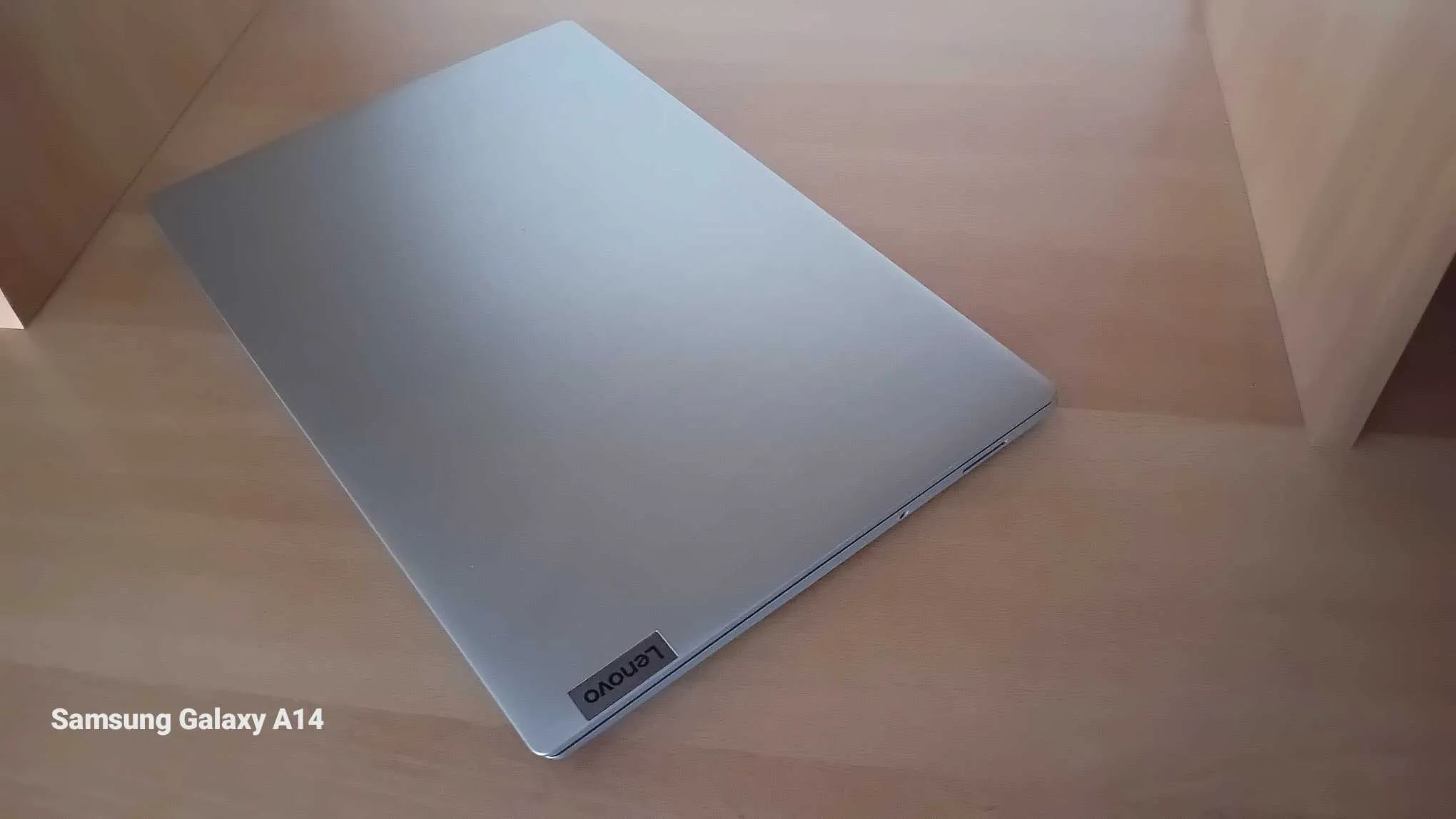 Lenovo ideapad 3