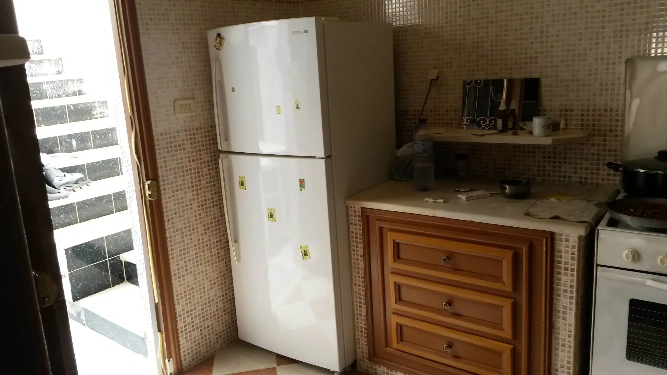 للبيع طابق فيلا + مسكن أرضي مستقلان قرب الواحة في دقاش