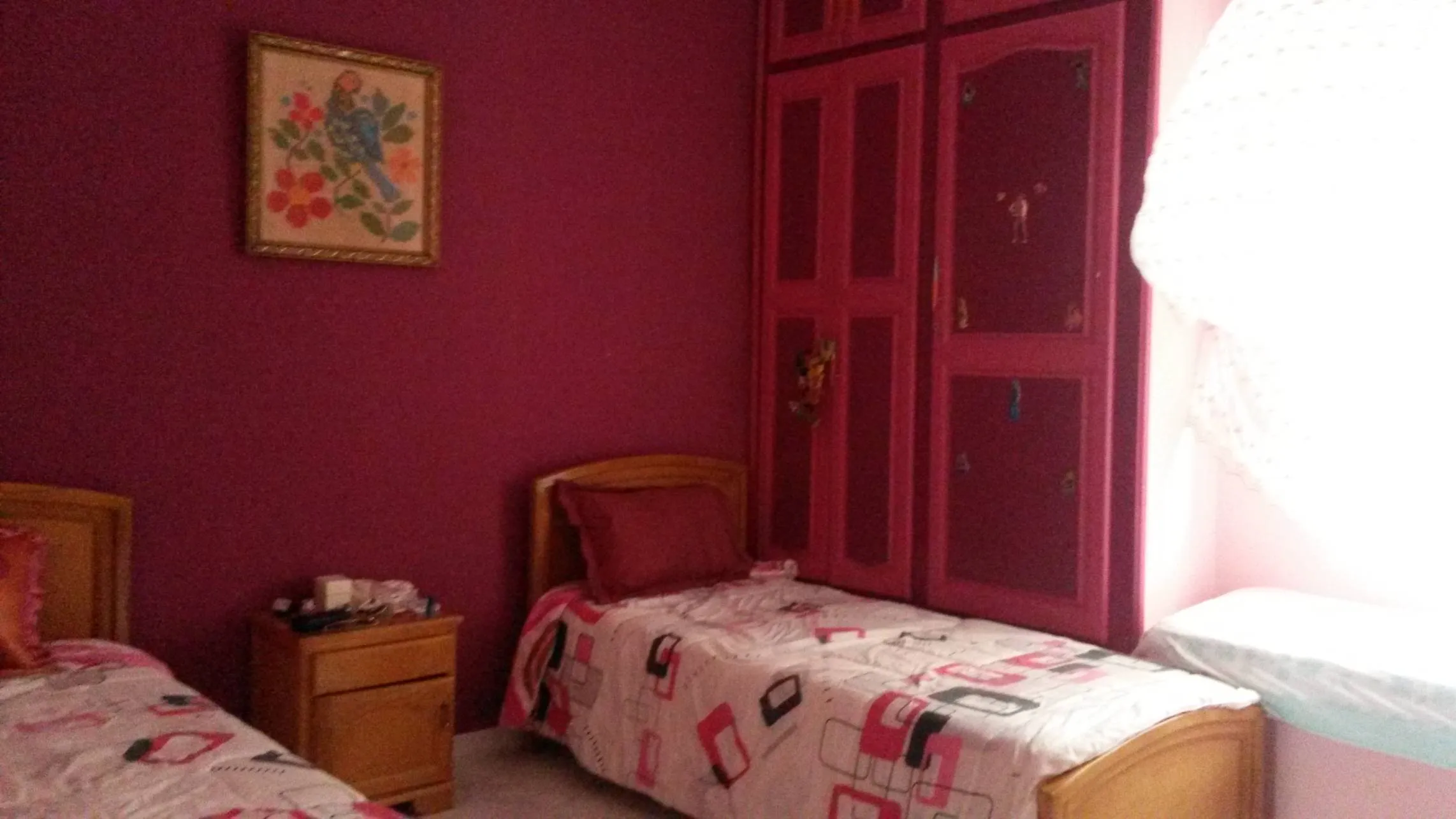 للبيع طابق فيلا + مسكن أرضي مستقلان قرب الواحة في دقاش