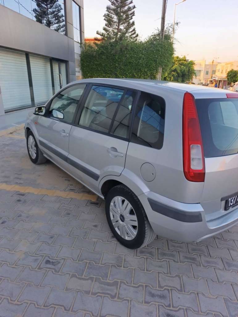 Ford première main ✋