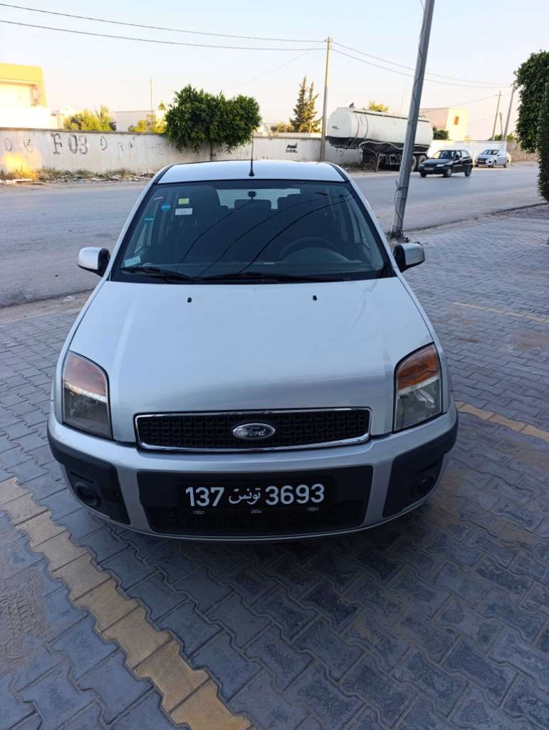 Ford première main ✋
