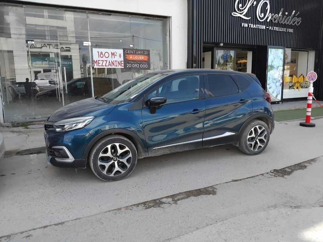 RENAULT CAPTURE PREMIÈRE MAIN EN ÉTAT NEUF 