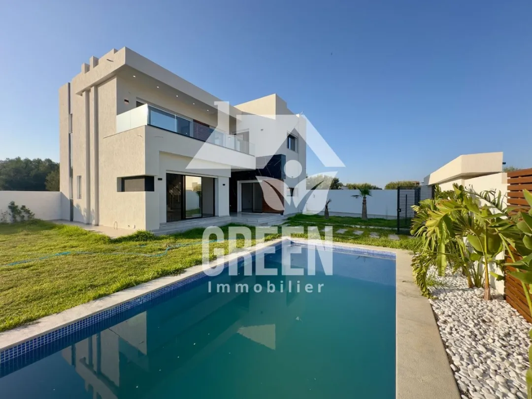 VILLA " STRELITZIA "