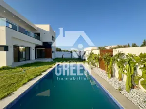 VILLA " STRELITZIA "