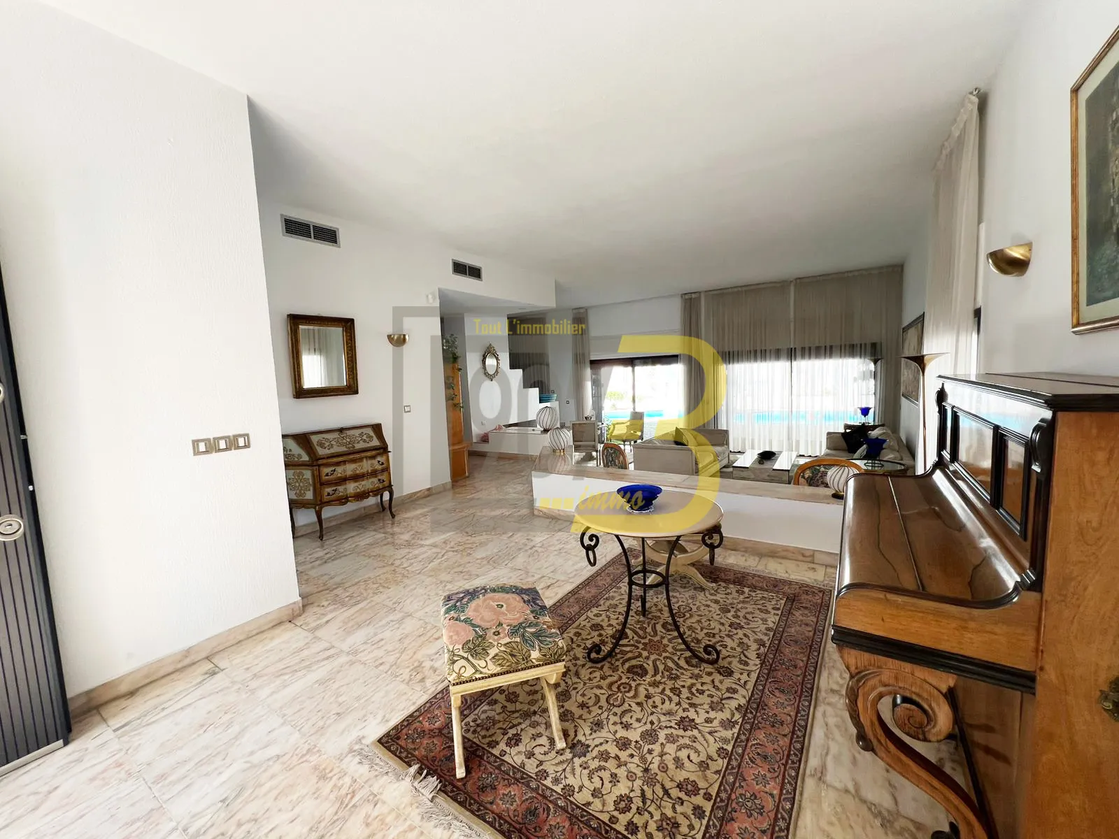Luxueuse Villa à Notre Dame – Meublée