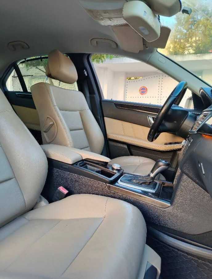 🚘 mercedes E 200