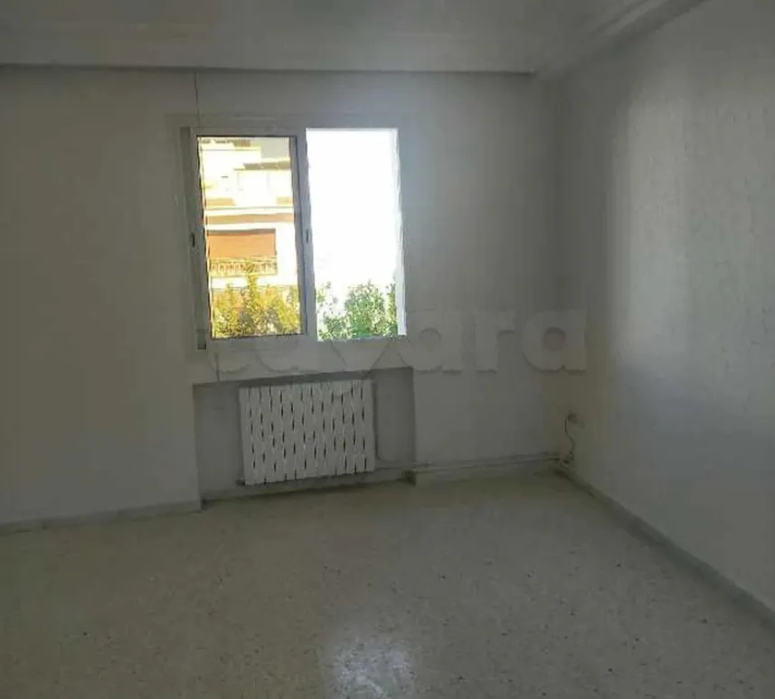 Location S3 vide Ă  Ennasr 2
