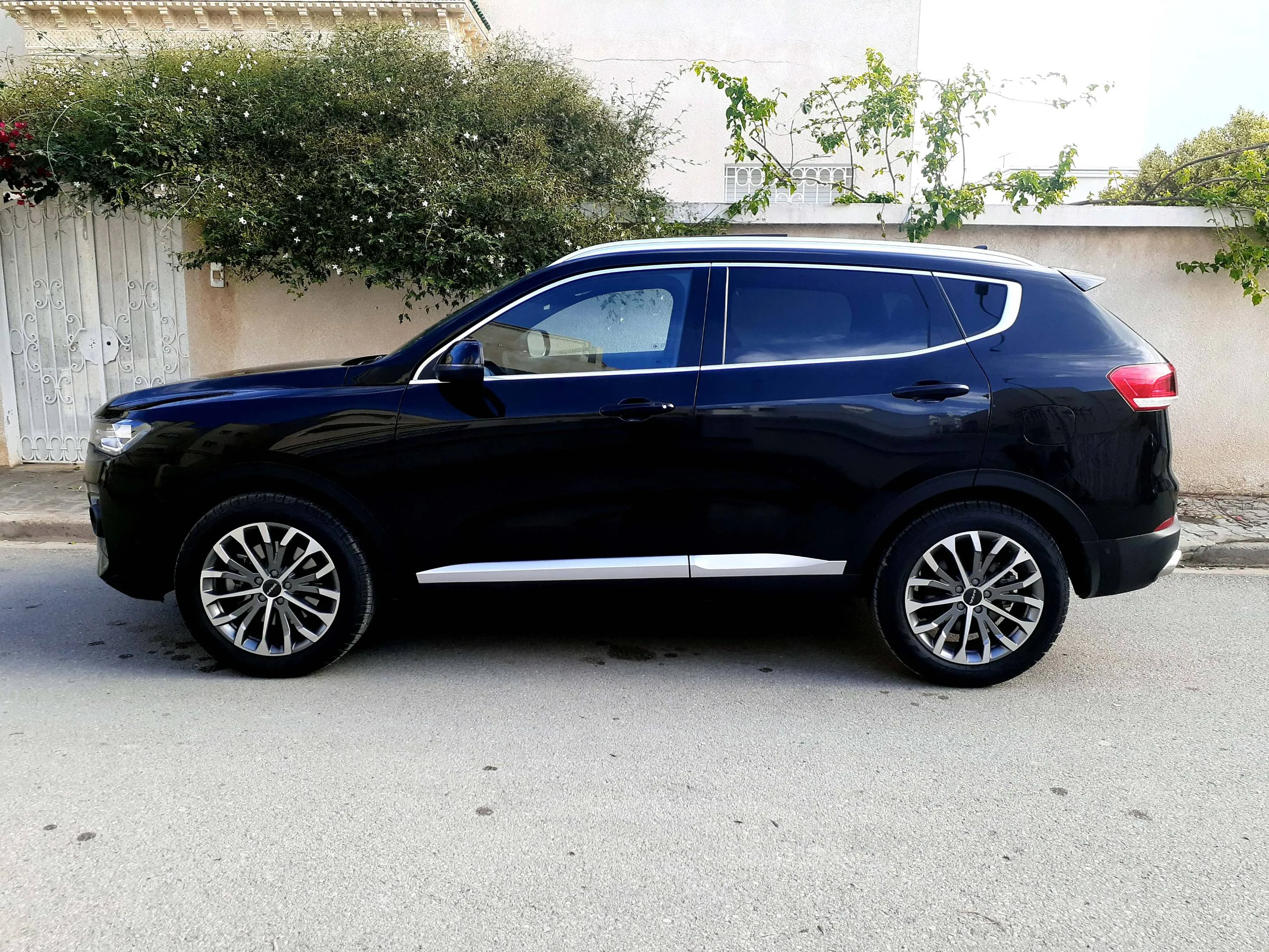 Haval H6 BVA 10km série 221 تسجيل أول