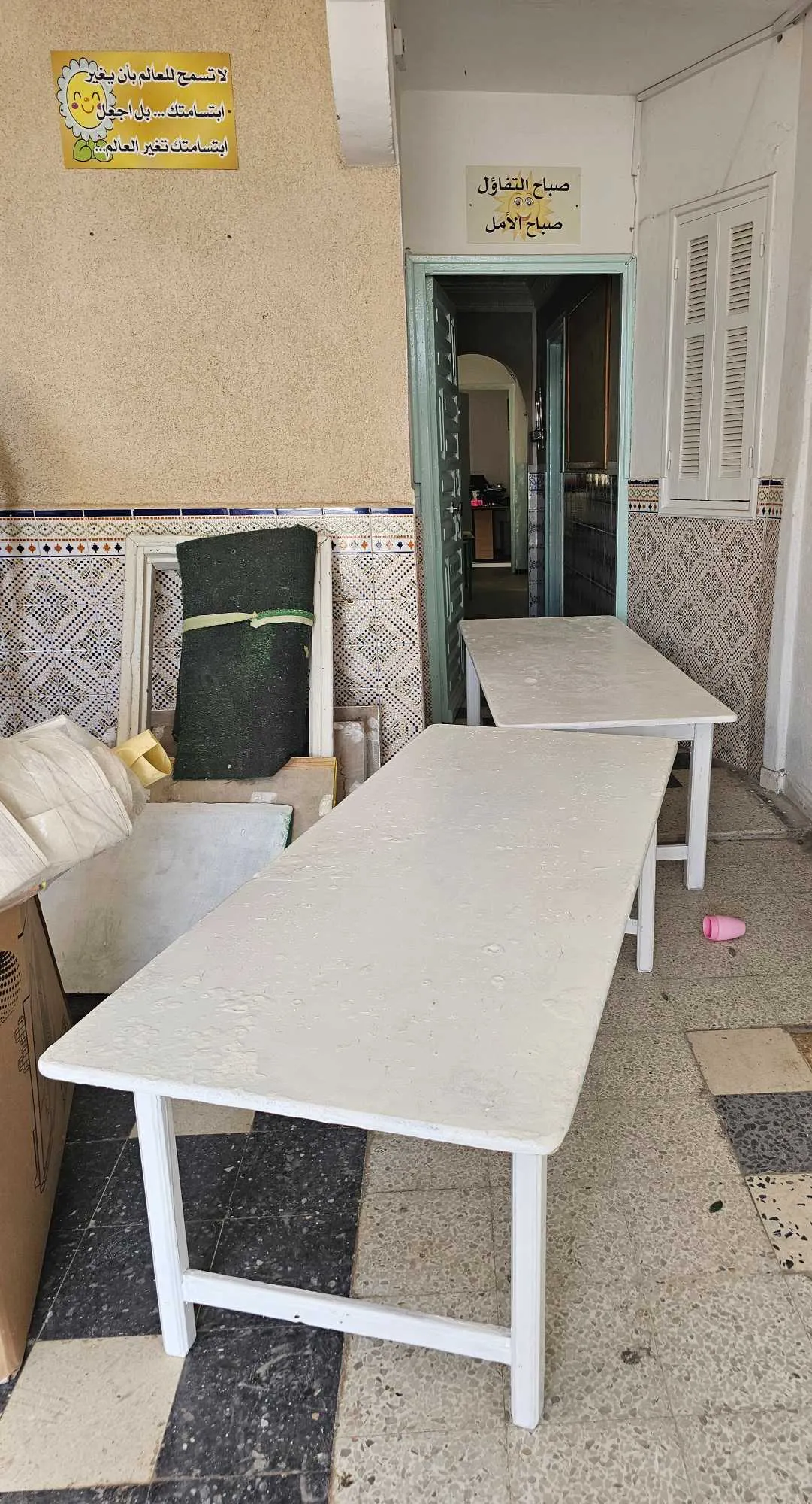 2Tables pour jardin d'enfants 