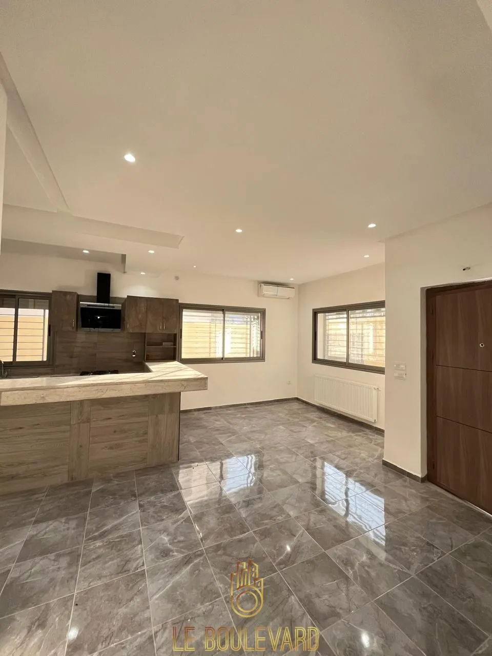 A Vendre Appartement S+3 Haut Standing Avec Jardin Situé à Mrezga, Hammamet
