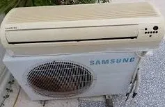 Climatiseur SAMSUNG 18000 BTU ; Bon état avec support ; livré ; Installé et Garantie 2 ans 