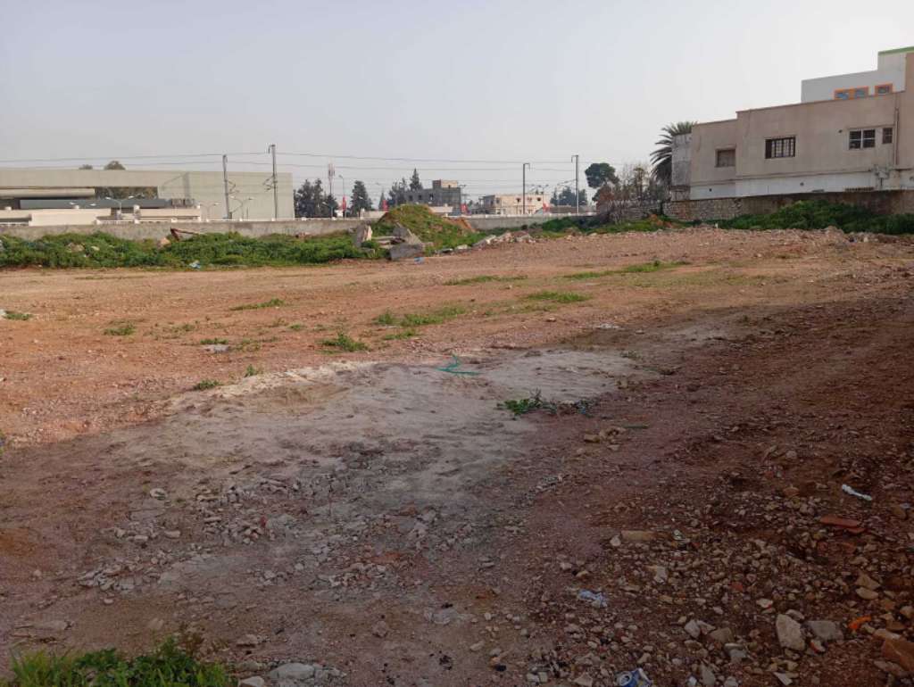 TErrain constructible de3454m² a cité el amal denden