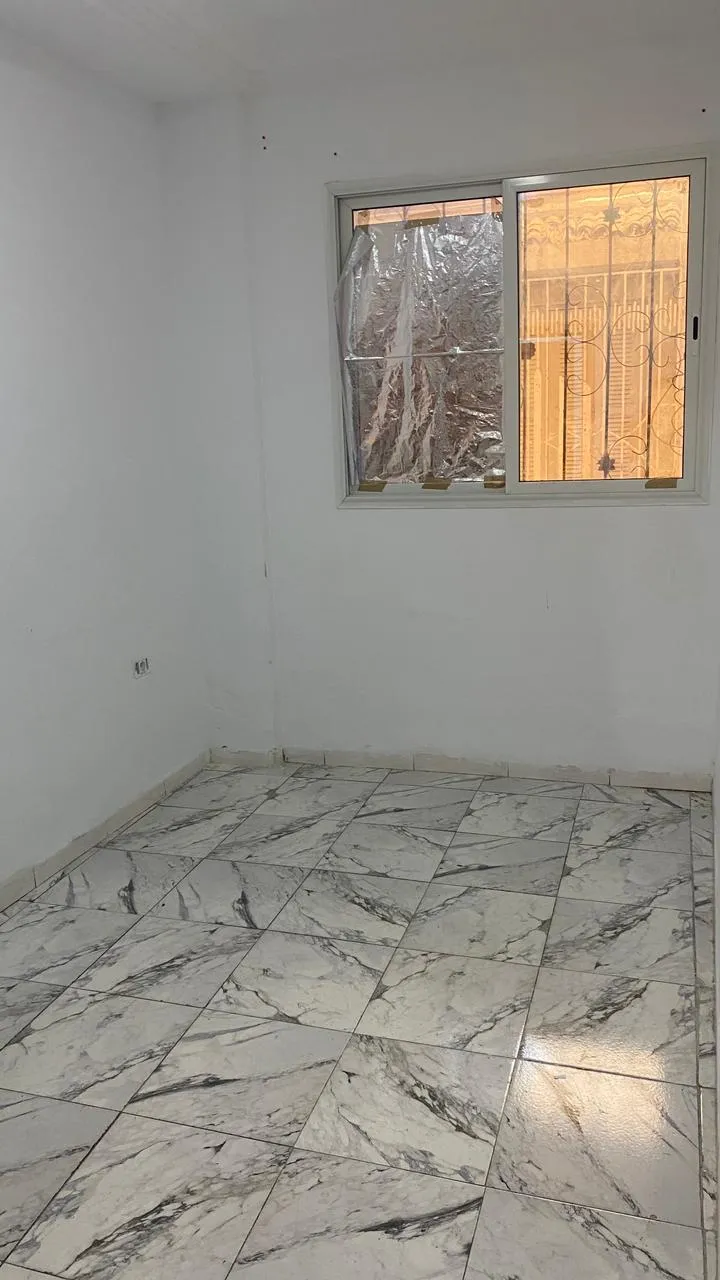 un bureau au 1ère étage situé à MANAR 2