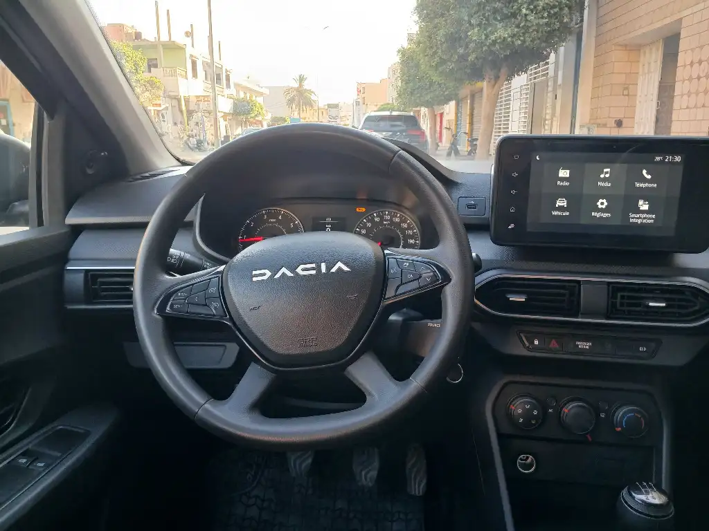 DACIA LOGAN ESSENCE TEL 98 313 594