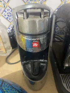 Machine à café ILLY, occasionné