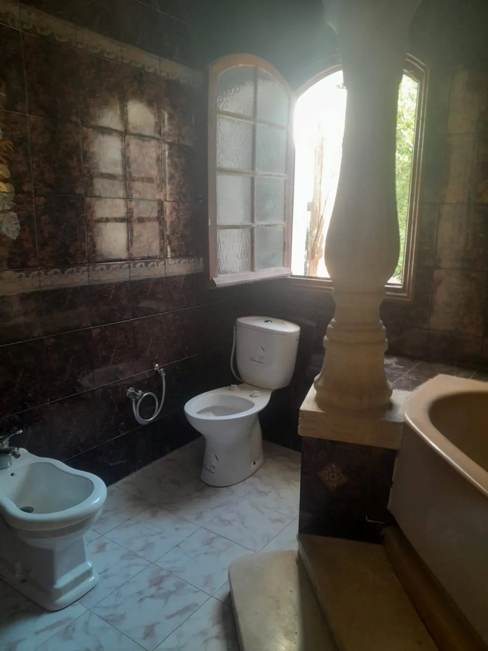 jolie etage de villa s+4 a louer 