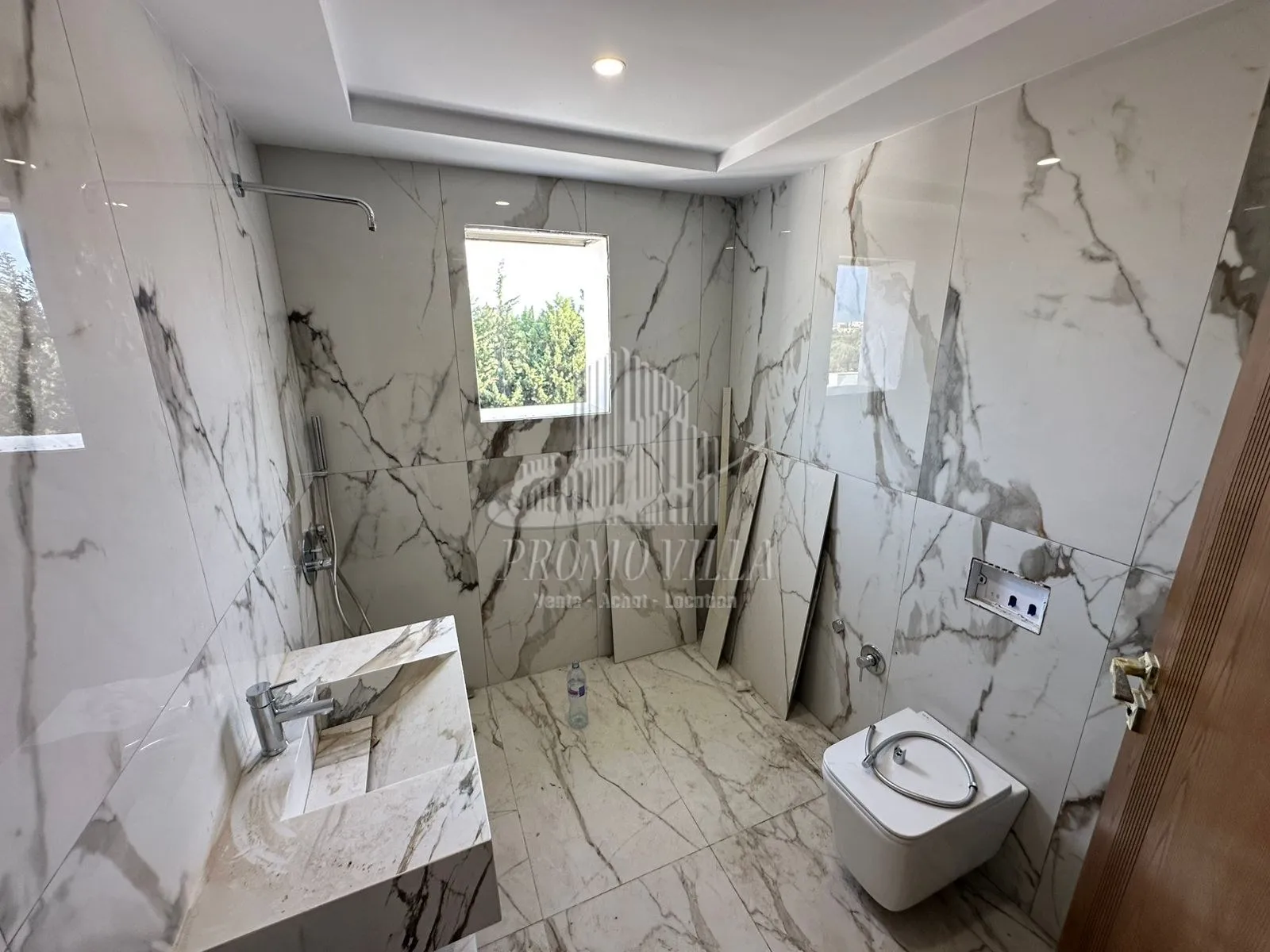  une charmante villa de style moderne 