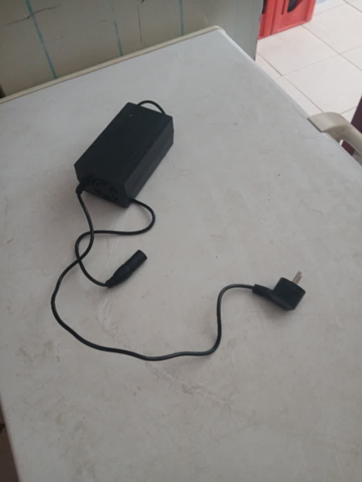 A vendre chaise electrique pliable 