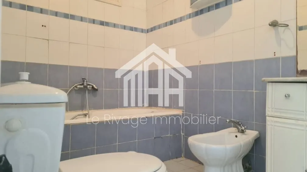 un étage de villa